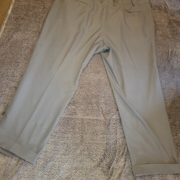 GS gray 52/30 pleated and cuffed dress slacks with reinforced suspender buttons - Picture 2 of 9